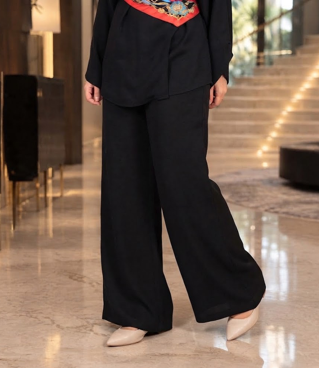 Elegant Black Two-Piece Set