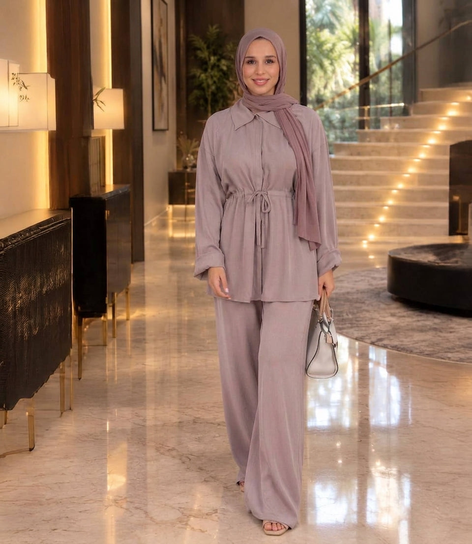 Elegant Women's Set – VESTA