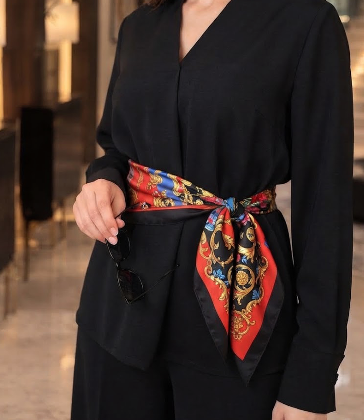 Timeless Black Elegance with a Bold Statement